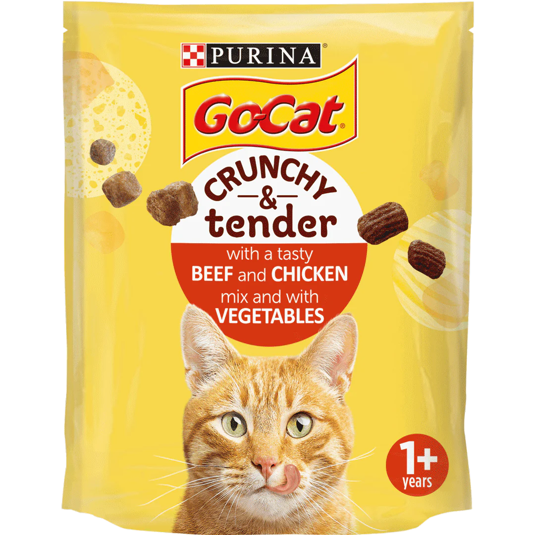 Go Cat Adult Crunchy and Tender Beef and Chicken Dry Cat Food 900g
