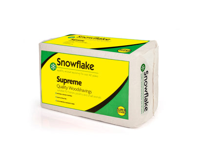 Snowflake Supreme Quality Woodshavings Bedding Horses and Small Animals 15kg