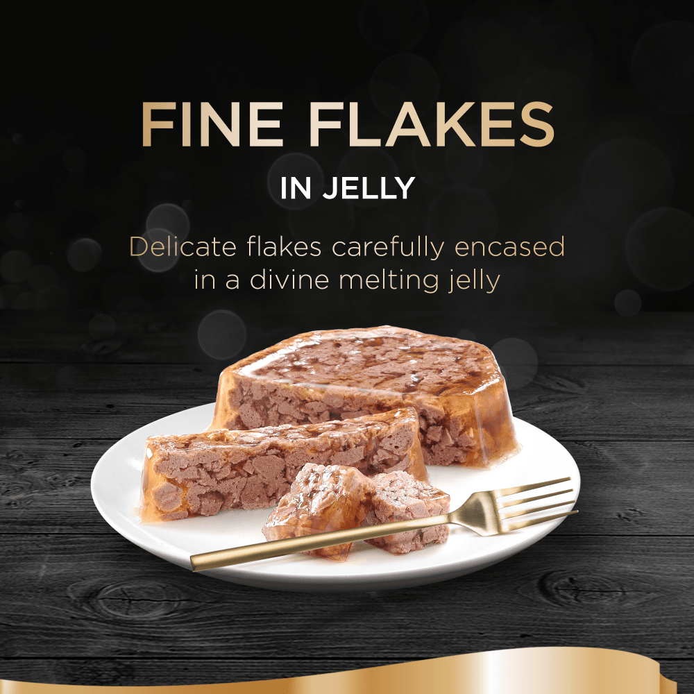 Sheba Fine Flakes in Jelly in Tray with Chicken Wet Cat Food 85g