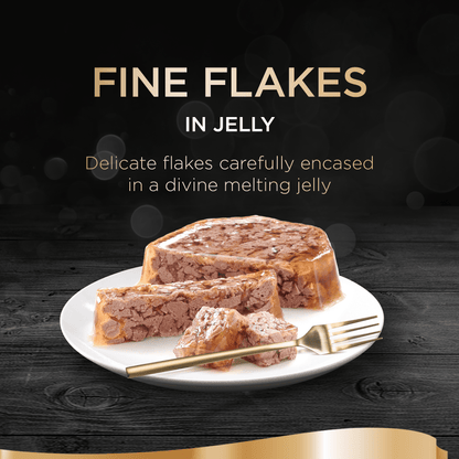 Sheba Fine Flakes in Jelly in Tray with Chicken Wet Cat Food 85g