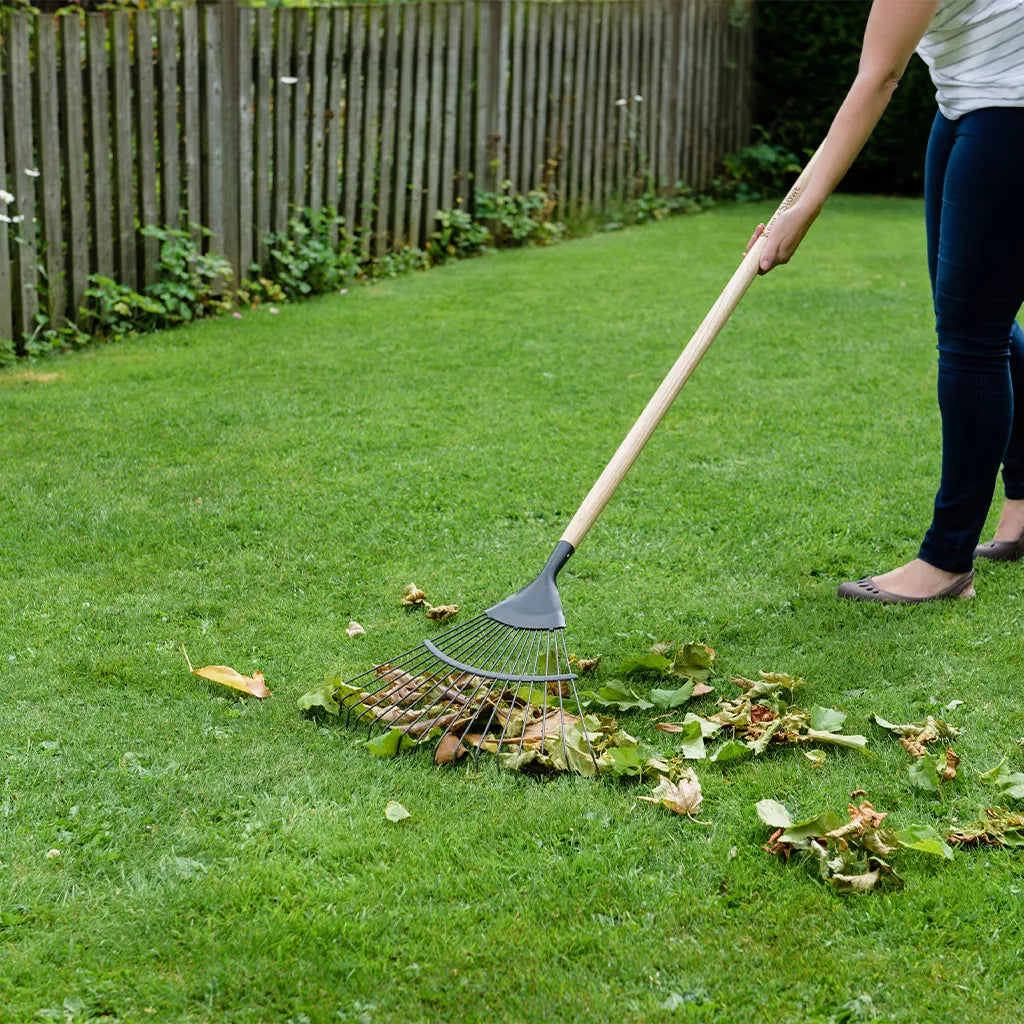 Kent & Stowe Carbon Steel Long Lawn and Leaf Rake